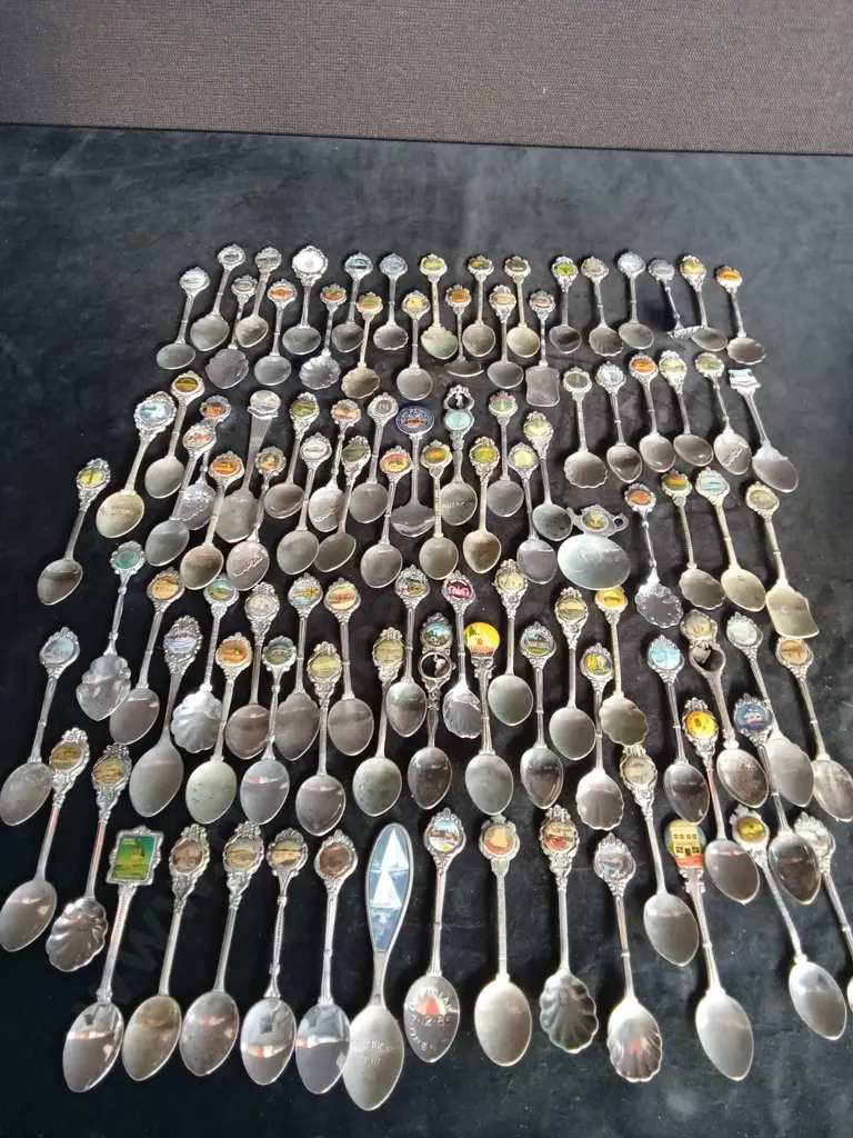 COLLECTION OF NEWS ZEALAND SPOONS Image 1++