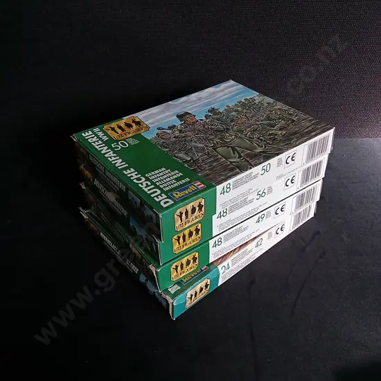 4 VINTAGE BOXES OF MILITARY MODELS, REVELL