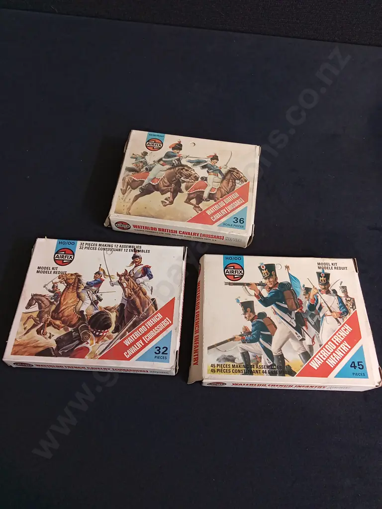 3 VINTAGE BOXES OF MILITARY MODELS, MPC AIRFIX Image 1++