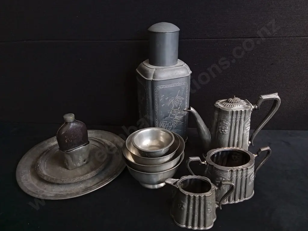 MIX OF SILVER PLATED ITEMS Image 1++
