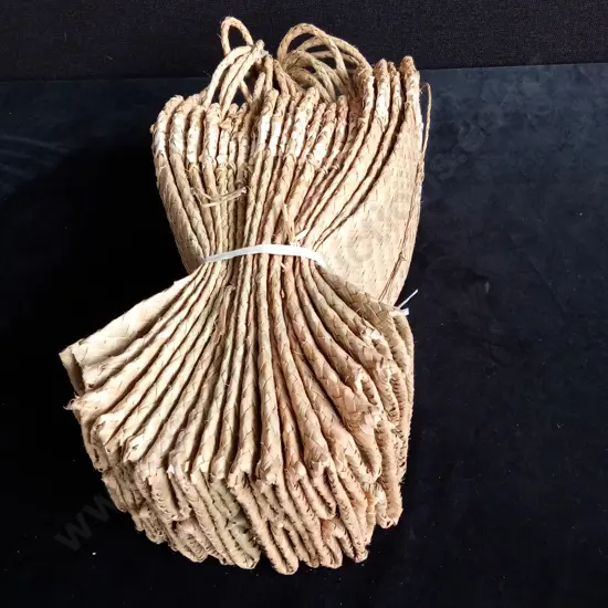 10 WOVEN BAGS