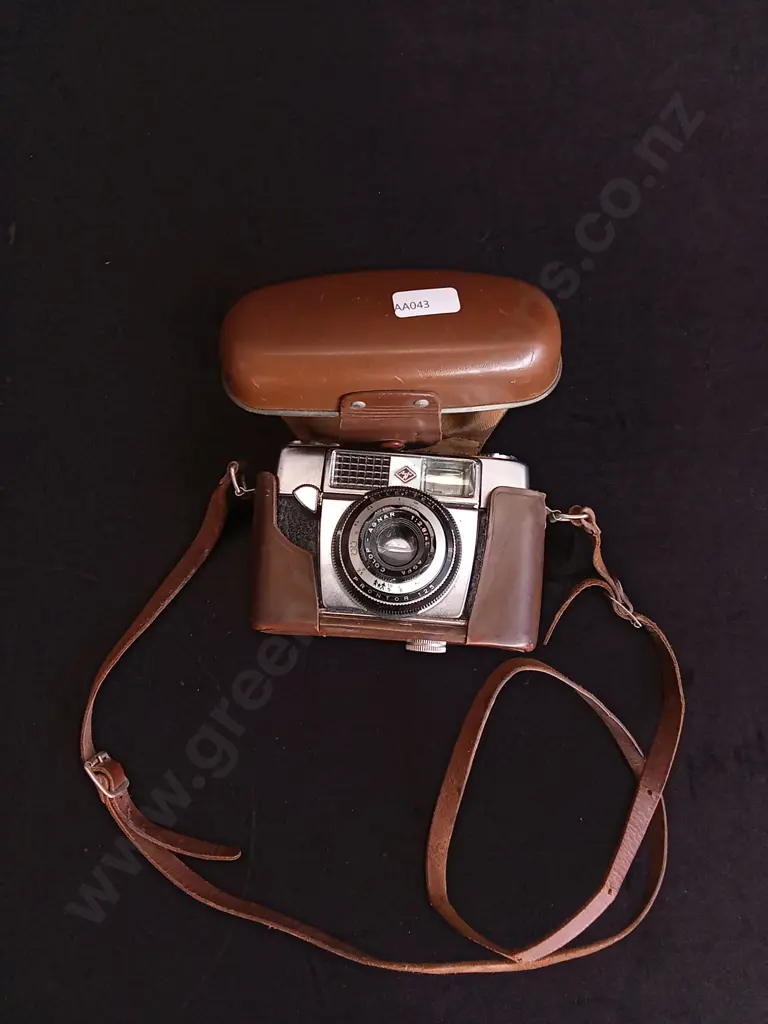 VINTAGE AFGA SILETTE 35MM FILM CAMERA WITH LEATHER CASE Image 1++