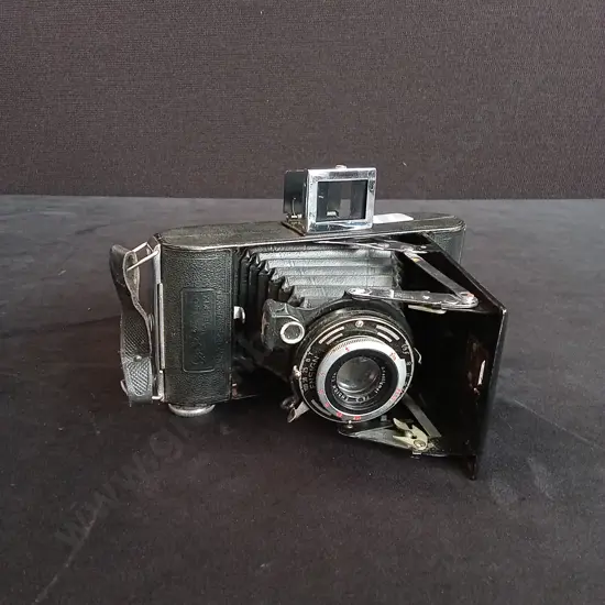VINTAGE ENSIGN FOLDING ROLL FILM CAMERA