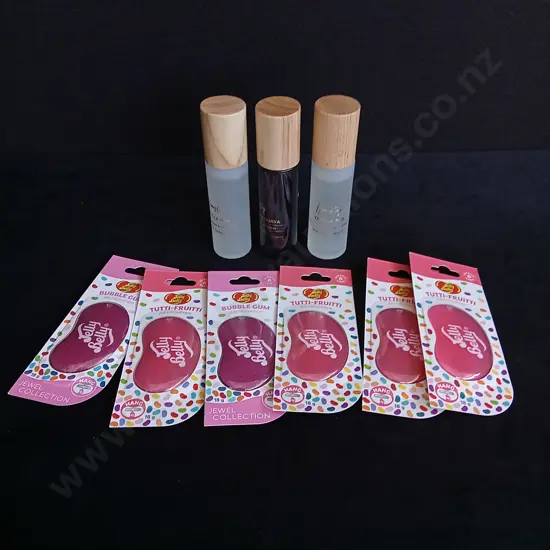 9 PIECES BRAND NEW ROOM SPRAYS AND CAR AIR FRESHERS