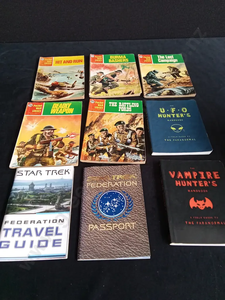 9 VINTAGE BOOKS AND COMICS Image 1++