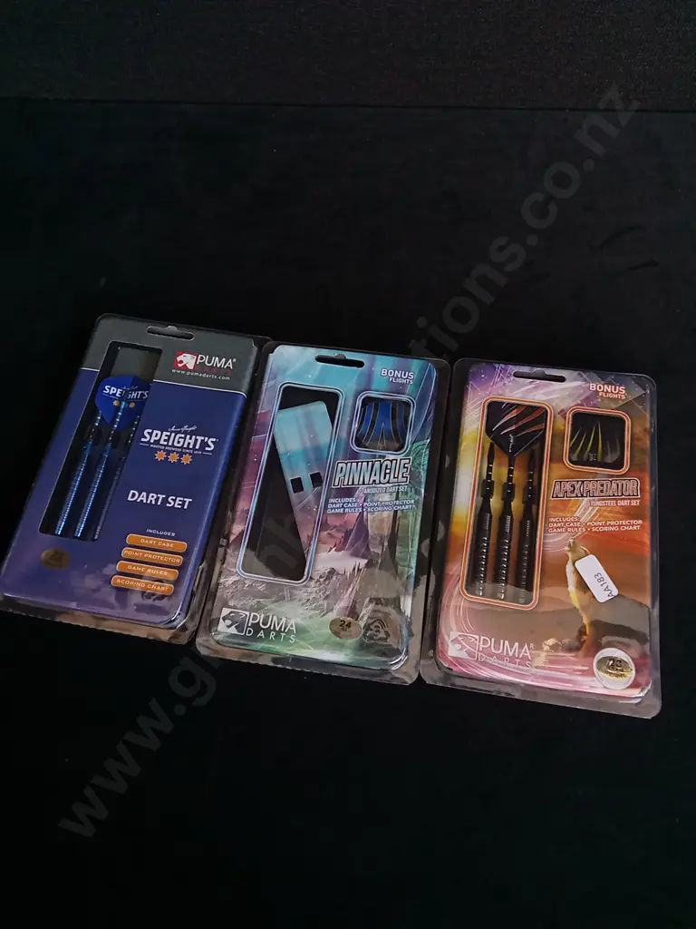 3 BRAND NEW PACKS OF DARTS Image 1++
