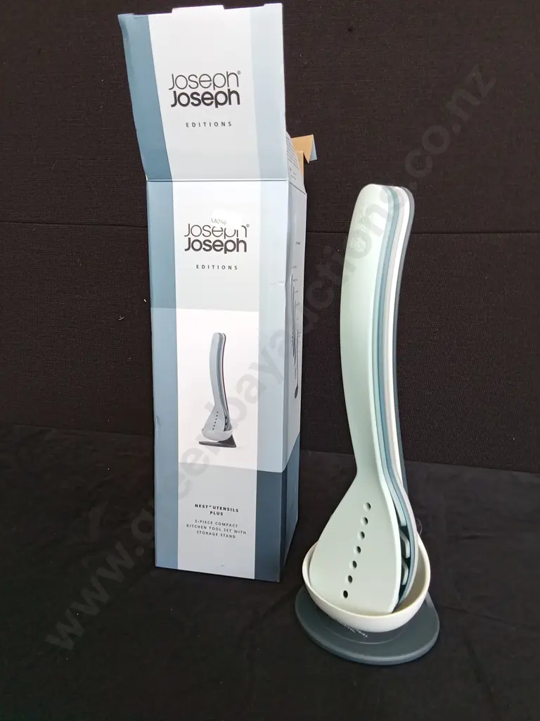 BRAND NEW JOSEPH JOSEPH 5-PIECE COMPACT UTENSILS STAGE Image 1++
