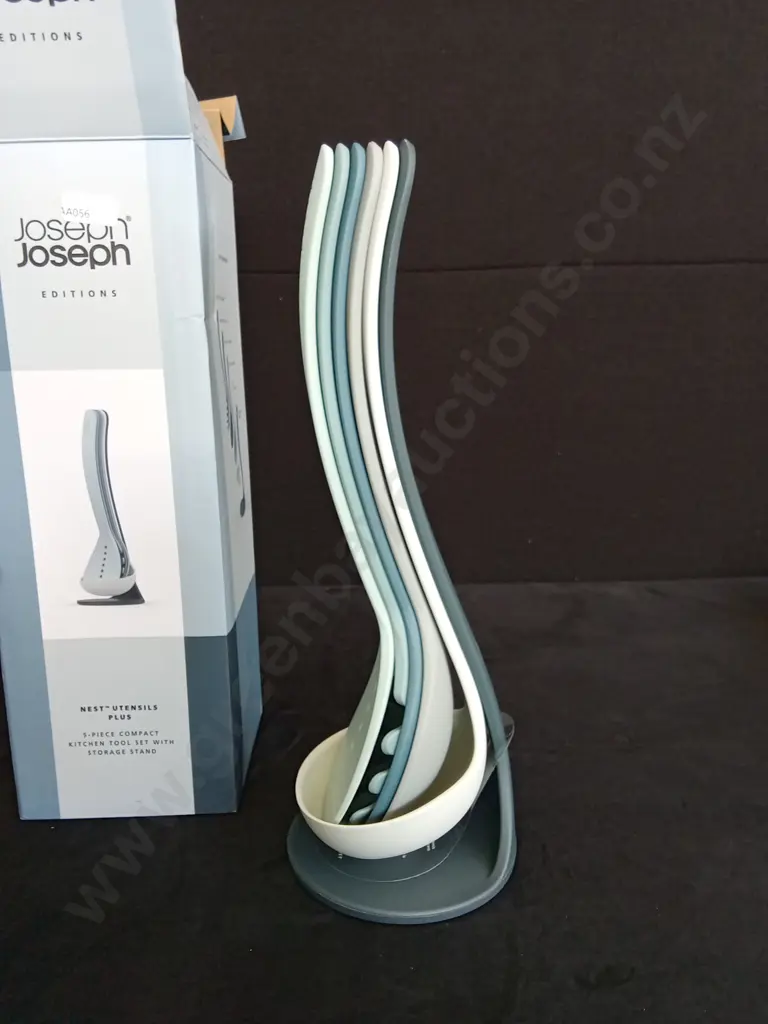 BRAND NEW JOSEPH JOSEPH 5-PIECE COMPACT UTENSILS STAGE Image 1++