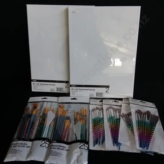 8 PIECES BRAND NEW CANVASES AND PAINTBRUSHES