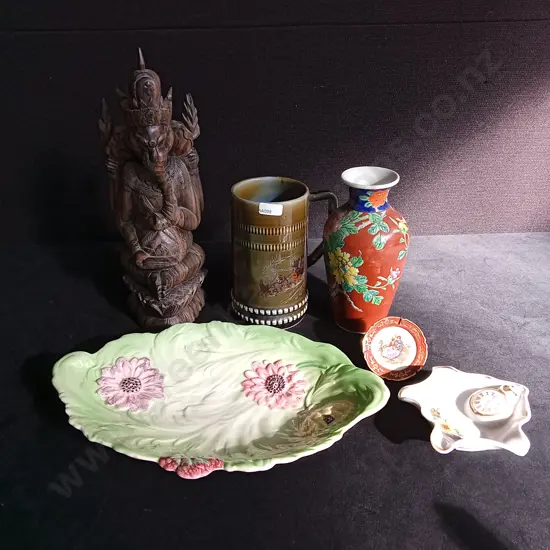 MIX OF VINTAGE DECOR