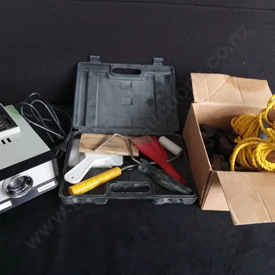 HANORAMA 300 PROJECTOR PAINTING TOOLS AND BOX OF ROPE ITEMS