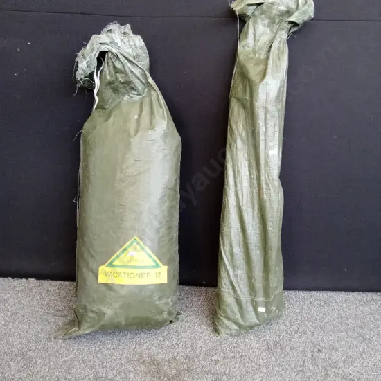 VACATIONER 12 DOYLES TENT IN 2 BAGS