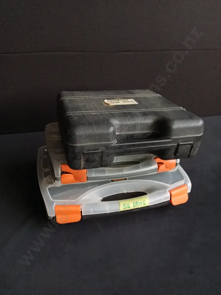 3 PIECES CASES OF TOOLS Image 1++