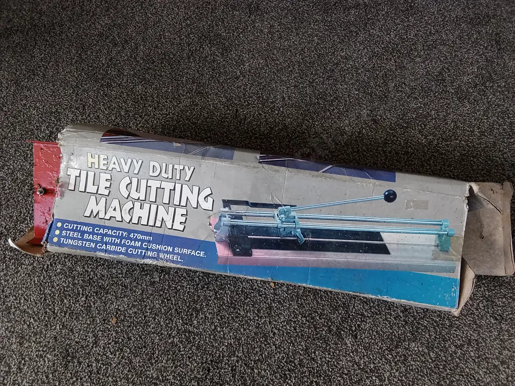 HEAVY DUTY CUTTING MACHINE Image 1++