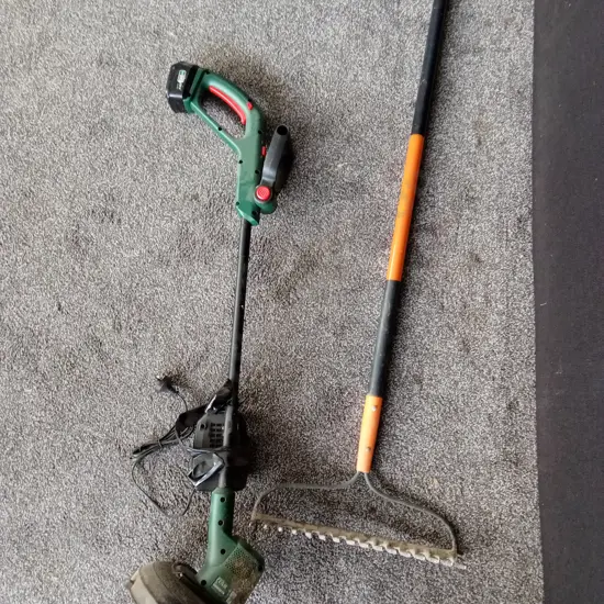 BOSCH EASY GRASS TRIMMER AND RANGE RAKE