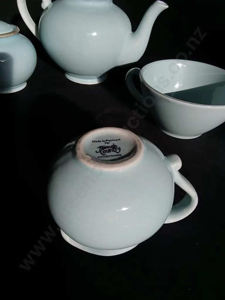 4 PIECES TEA SET Image 1++