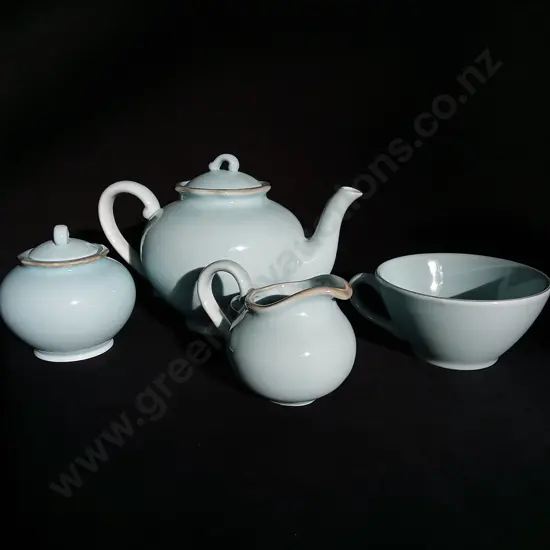 4 PIECES TEA SET