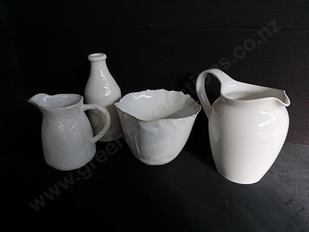 4 PIECES WHITE JUGS AND VASES Image 1++