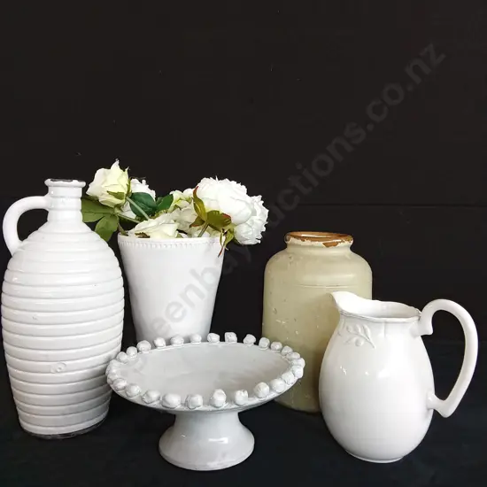 5 DECORATIVE ITEMS