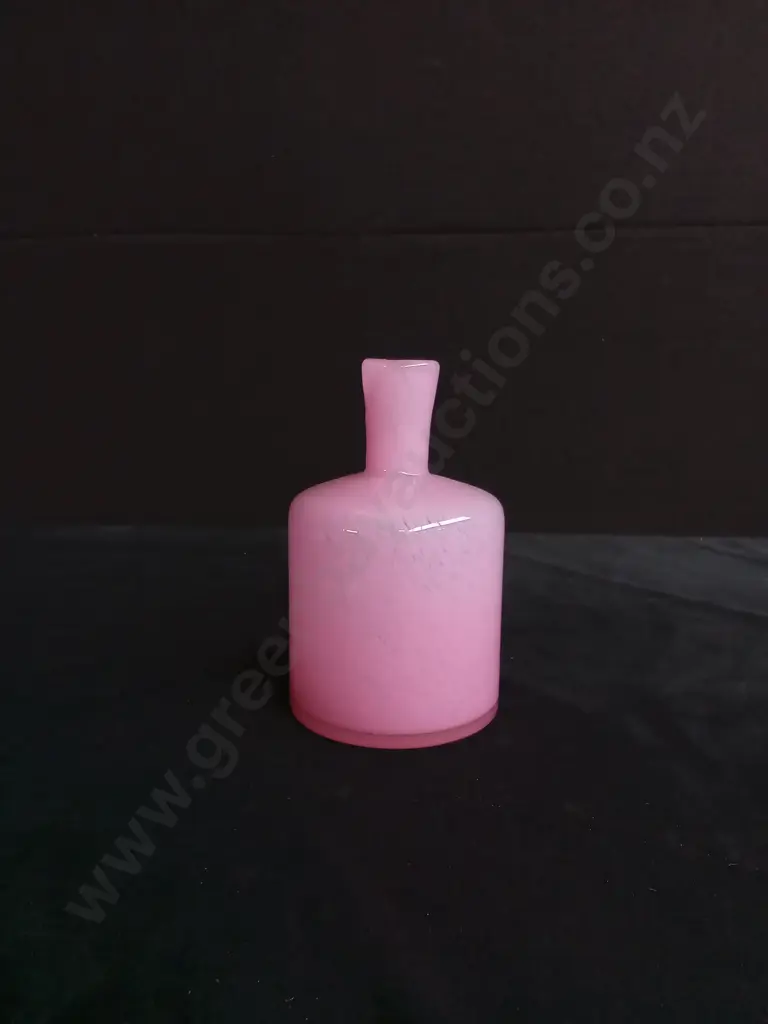 SMALL PINK VASE Image 1++