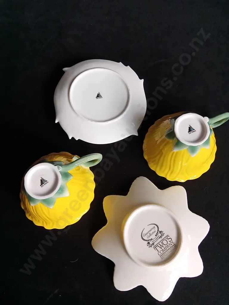 4 PIECES MT MERU CUPS AND SAUCER, AND TWO'S COMPANY PLATE Image 1++