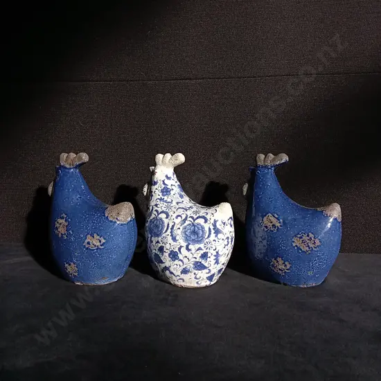 TRIO OF CERAMIC CHICKEN DECOR