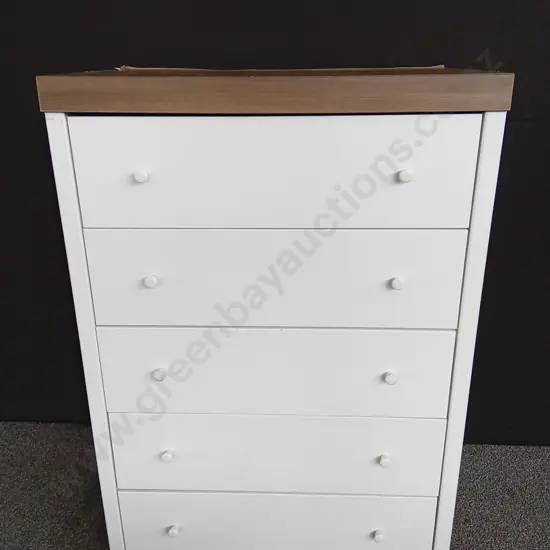 WHITE CHEST OF DRAWERS L 81CM H 1.2M D 50CM (SLIGHT DAMAGE TO THE TOP BACK)