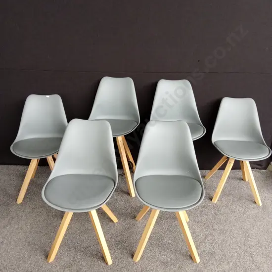 6 GREY CHAIRS 2 ARE TALLER