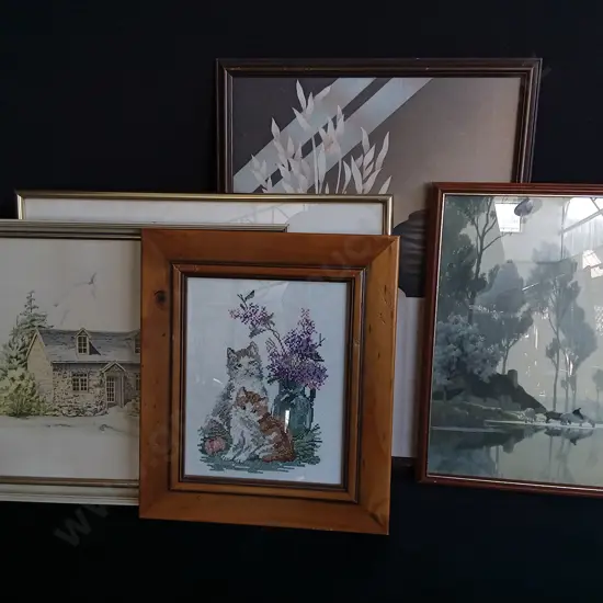 5 PIECES FRAMED ARTWORKS