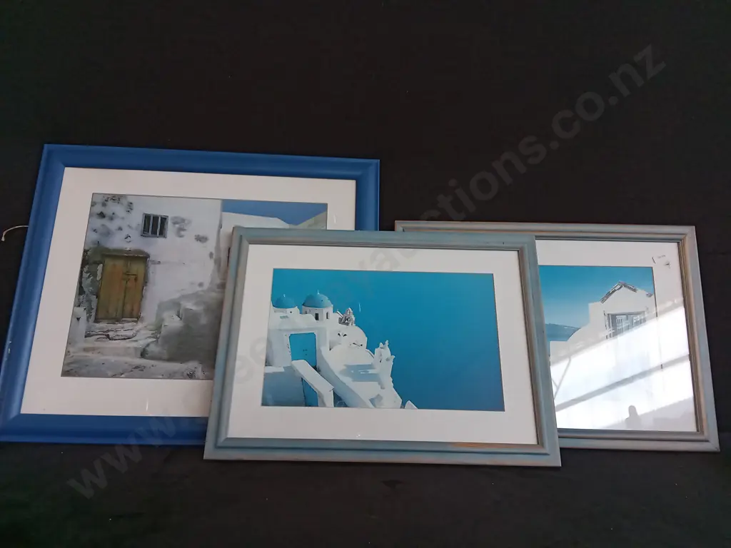 3 FRAMED PHOTOGRAPHS Image 1++