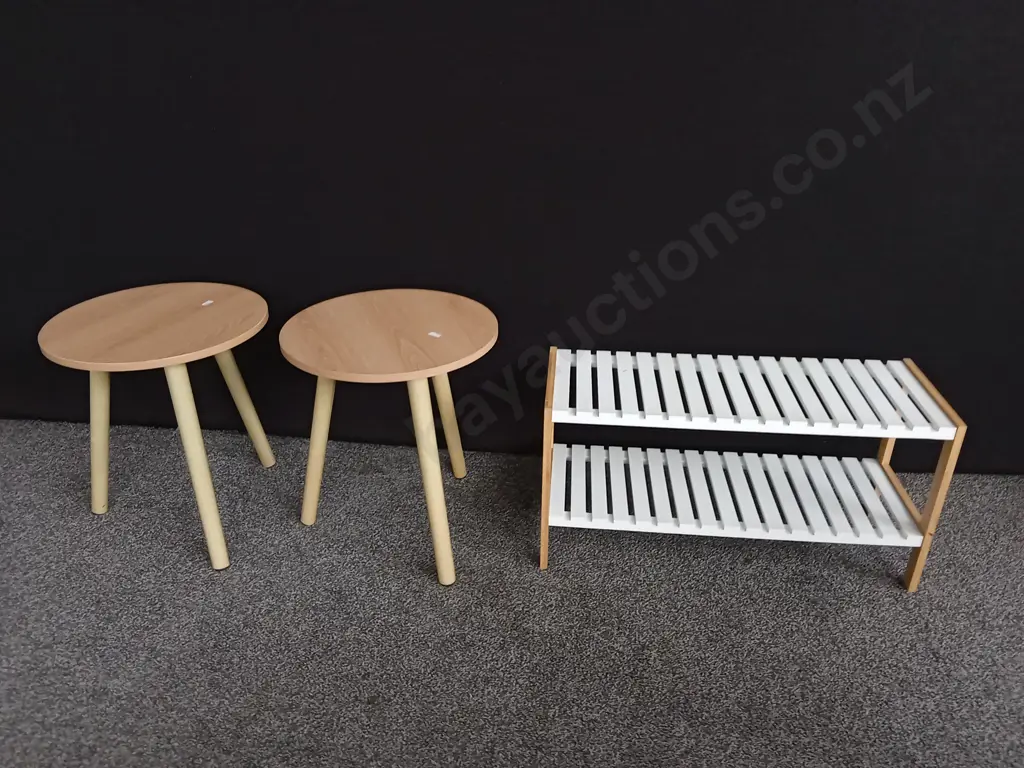 3 PIECES SIDE TABLES AND SHOE RACK Image 1++