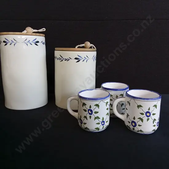 5 PIECES CERAMIC CANISTERS WITH WOODEN LIDS AND SET OF HAND PAINTED MUGS
