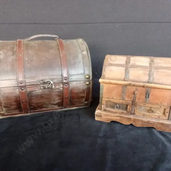 2 SMALL WOODEN CHESTS LARGEST LENGTH 34CM