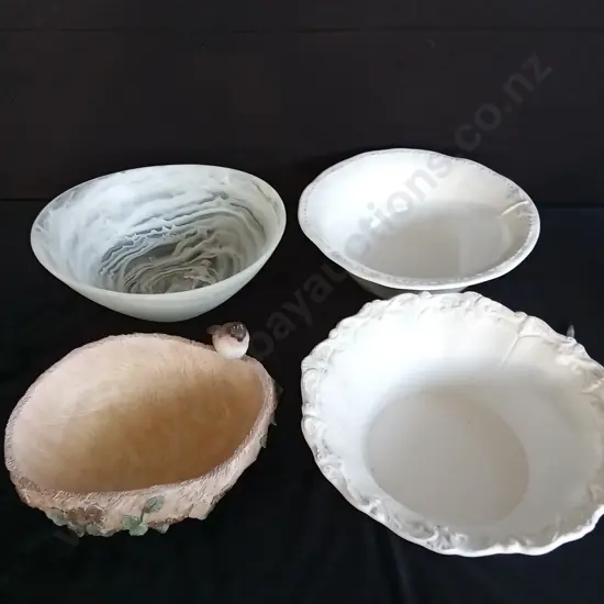 4 LARGE DECORATIVE BOWLS