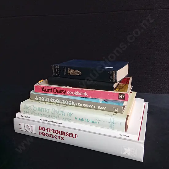 7 VINTAGE BOOKS