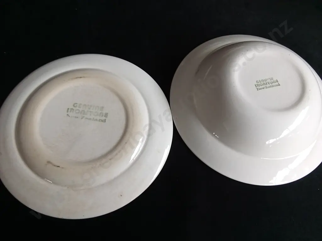 ASSORTED PLATES AND BOWLS Image 1++