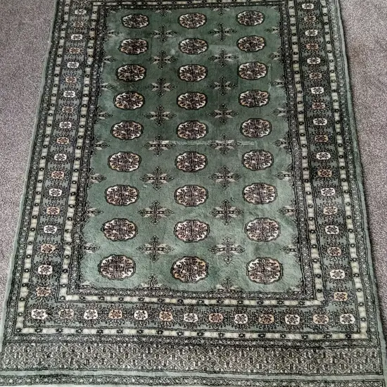 GREEN RUG L2.1M D1.4M