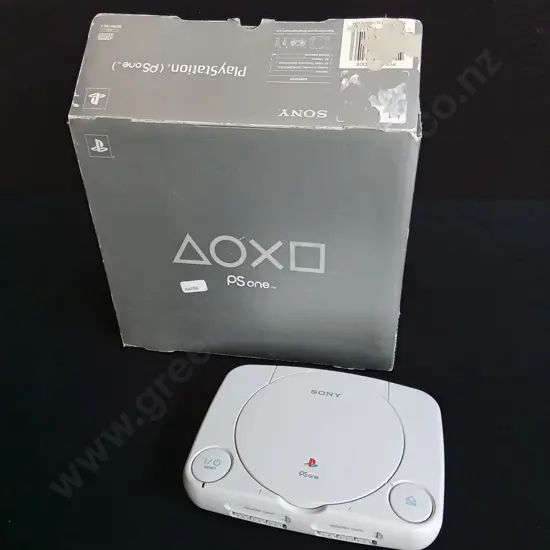 PLAYSTATION ONE WITH BOX