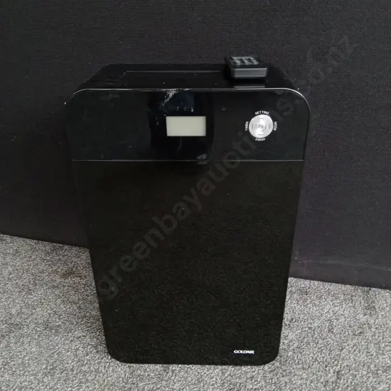 GOLDAIR DEHUMIDIFIER