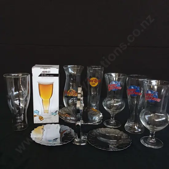 GLASSES AND SERVING STAND