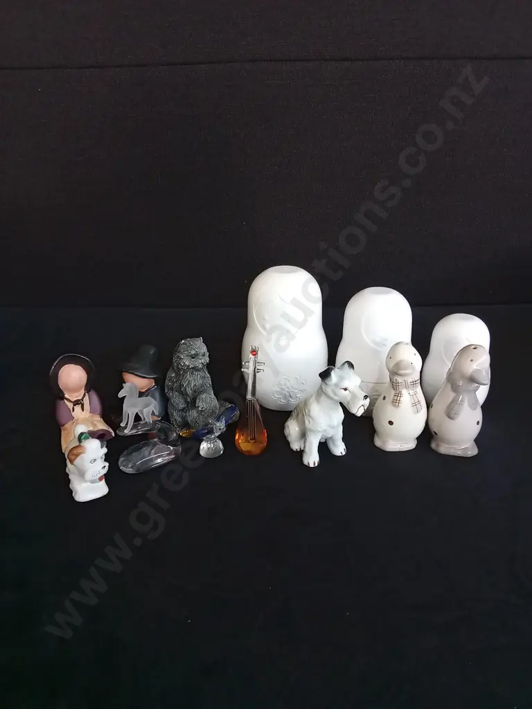 ASSORTED DECORATIVE ITEMS Image 1++