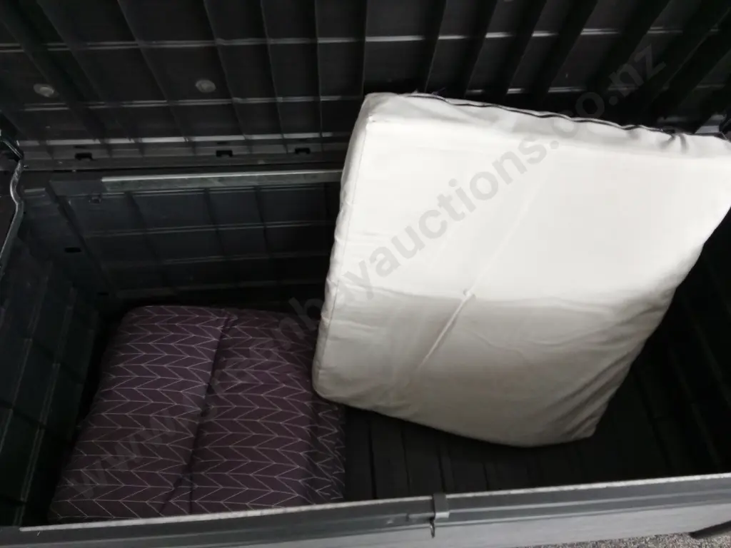 KETER OUTDOOR STORAGE BOX D69CM H60CM L1.45M WITH 2 OUTDOOR CUSHIONS INSIDE Image 1++