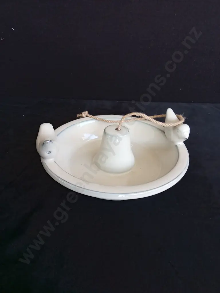 TAKASHO HANGING BIRD FEEDER Image 1++