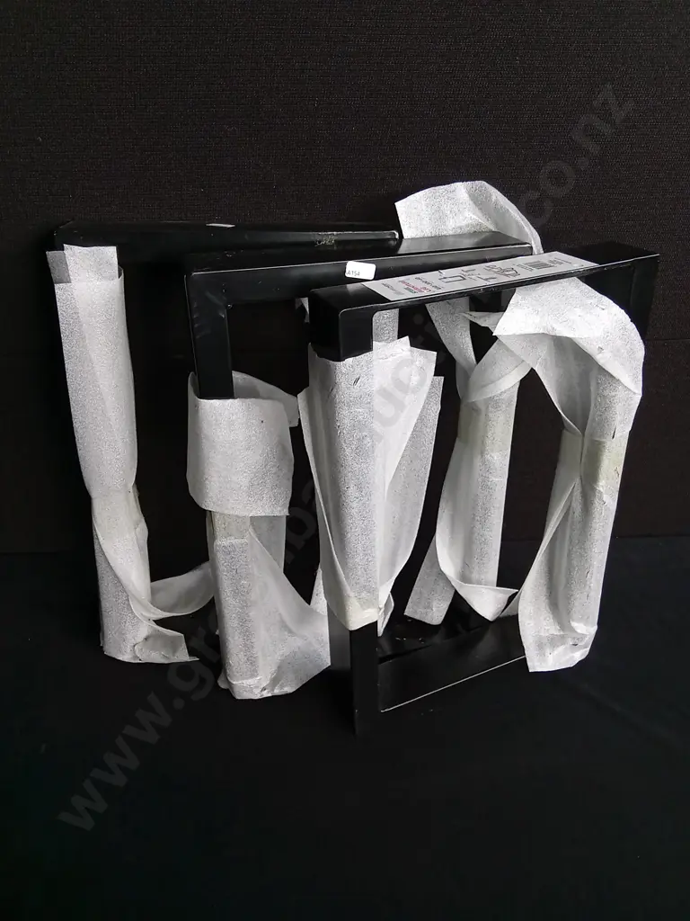 3 PIECES STEEL FURNITURE LEGS Image 1++