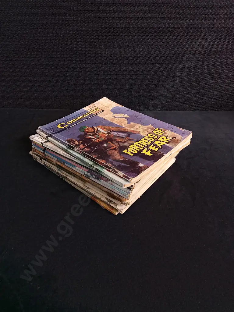 15 PIECES VINTAGE COMMANDO WAR COMICS NO 931-968 Image 1++