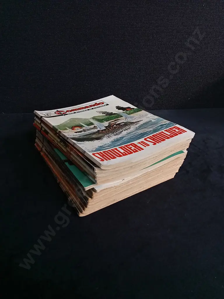 15 PIECES VINTAGE COMMANDO WAR COMICS MIX Image 1++