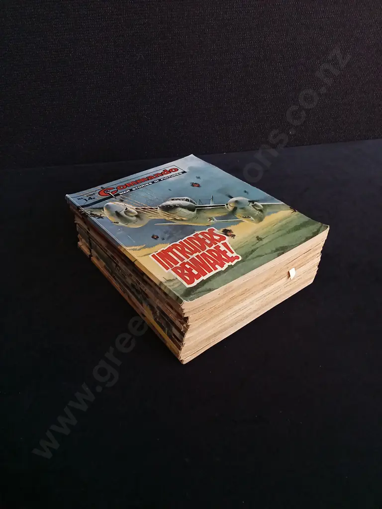 15 PIECES VINTAGE COMMANDO WAR COMICS NO 1520-1562 Image 1++