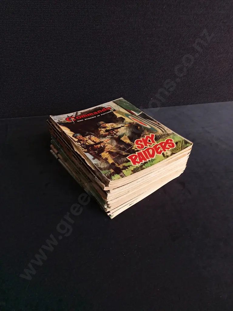 15 PIECES VINTAGE COMMANDO WAR COMICS NO 1151-1180 Image 1++
