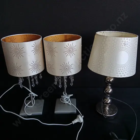 3 PIECES TABLE LAMPS WORKING