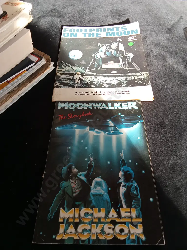 ASSORTED BOOKS Image 1++